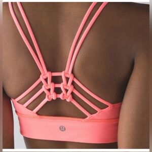 Lululemon size 6 strappy bra